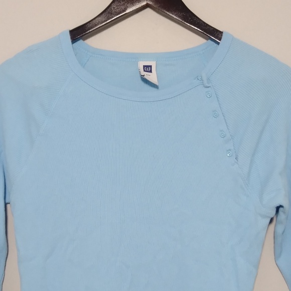 Gap Modern Long Sleeve  T-Shirt - Picture 4 of 4